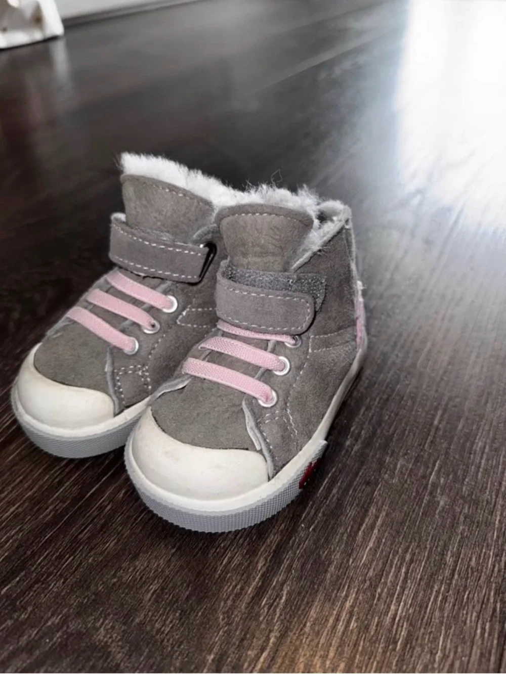 Kids Gray Suede Winter Boots with Pink Laces